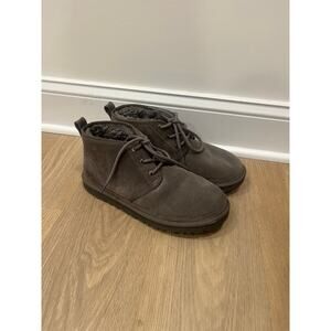 UGG Neumel Gray Suede Chukka Boots, Men's Size 10, EUC